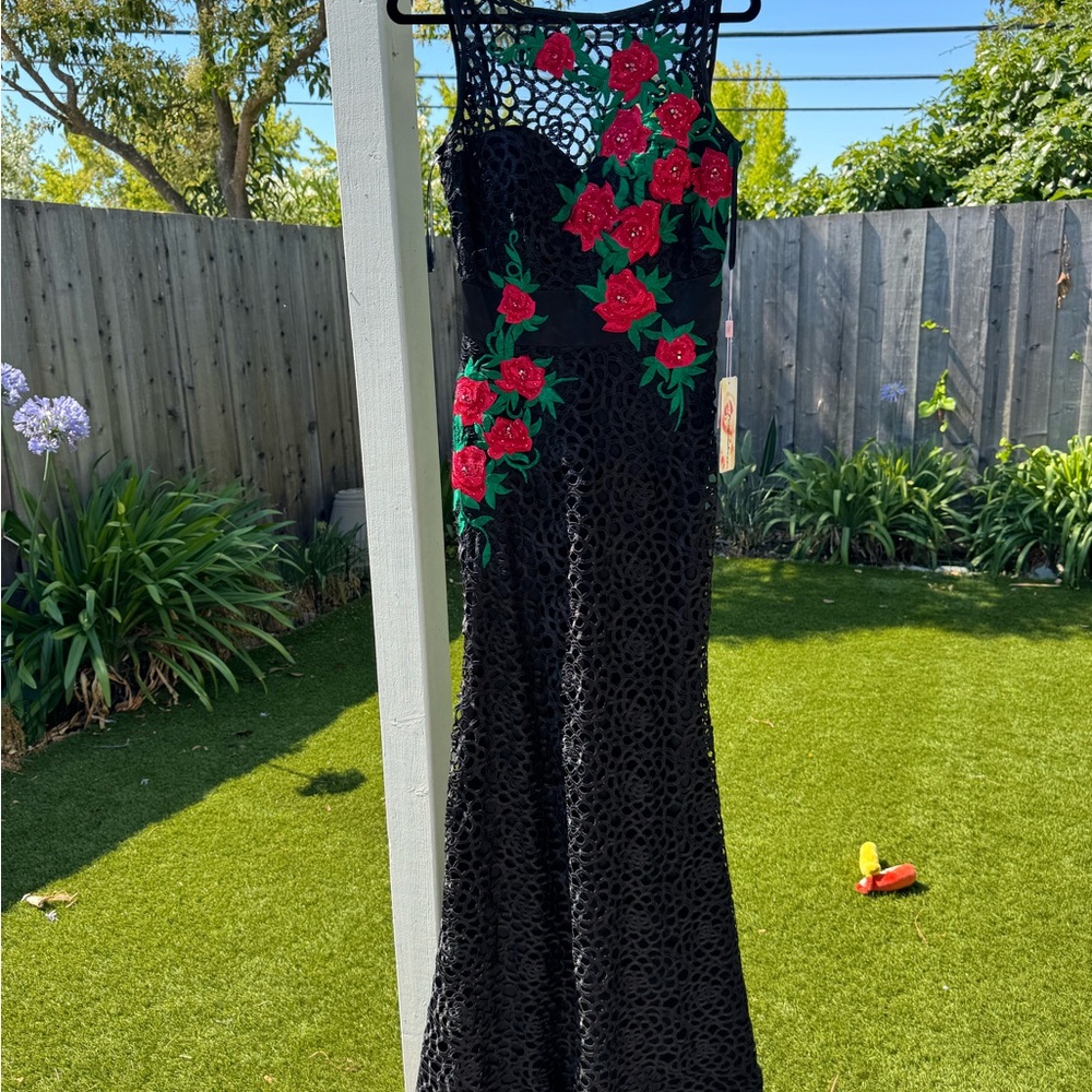 Elegant Black and Red Floral Lace Prom Dress - Evening Gown - 8